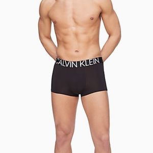 2 PACKS Ck statement 1981 micro low rise trunk